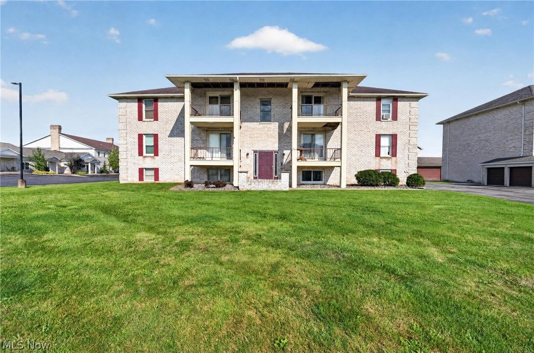 Property Photo:  7349 Eisenhower Drive 2  OH 44512 
