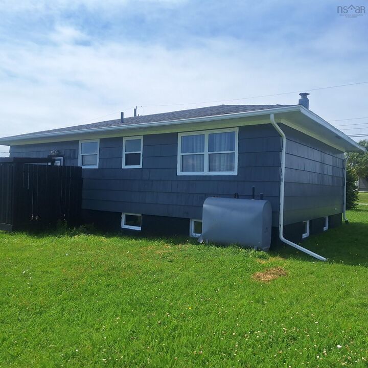 Property Photo:  218 Waterview Street  NS B1H 3G4 