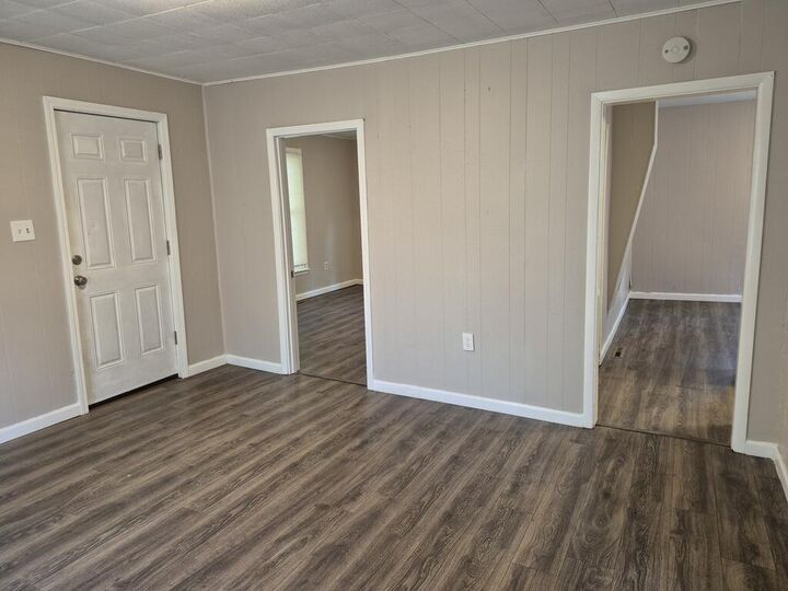 Property Photo: 1214 N Elson MO 63501