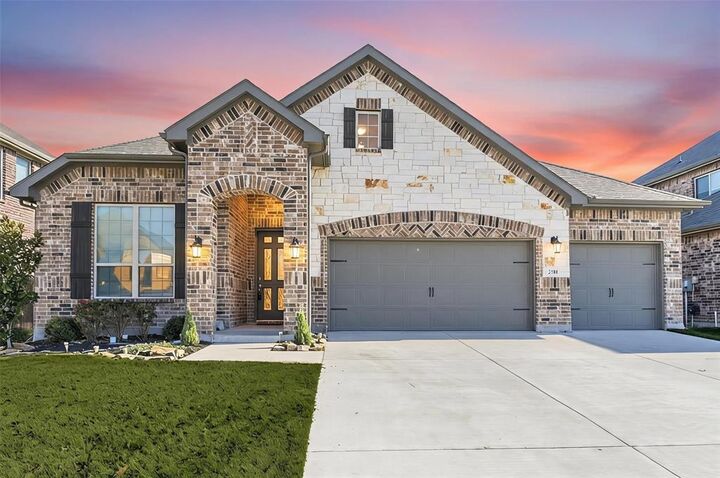 Photo de la propriété: 2700 Lakeside Drive TX 76227