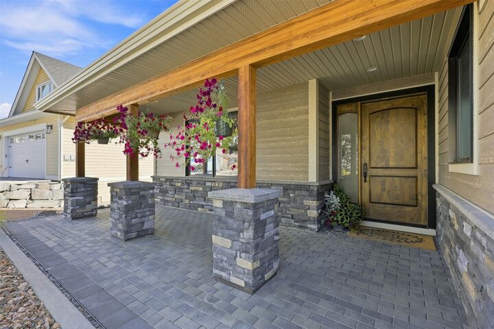 Property Photo: 3079 Birkenhead Drive BC V2E 2T6
