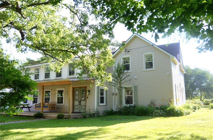 Property Photo:  874 Concession 14 Townsend  ON N3Y 4K3 