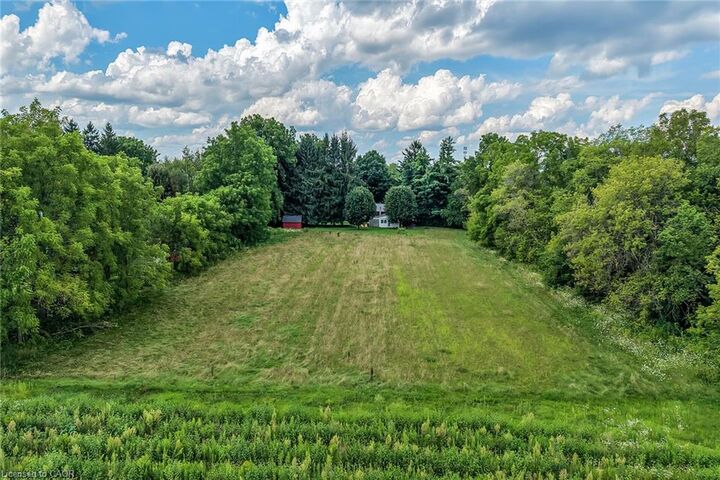 Property Photo: 48 Garner Road W ON L9G 3K9