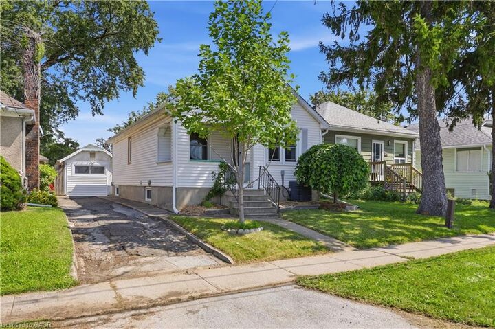 Property Photo: 218 Lake Street ON L2R 5Z2