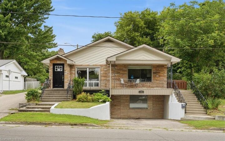 12 Tillson Street — photo 1
