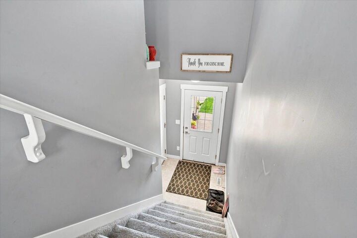 Property Photo:  10106 85A Street  AB T8X 0R1 