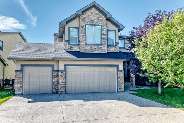137 Aspenmere Circle — photo 1