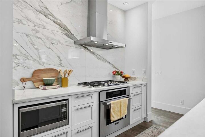 Property Photo: 3815 7A Street SW AB T2T 2Y8