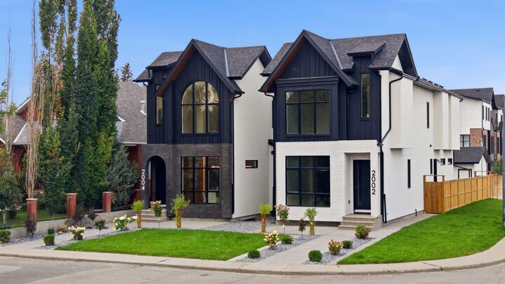 Property Photo: 2004 51 Avenue SW AB T3E 1J6