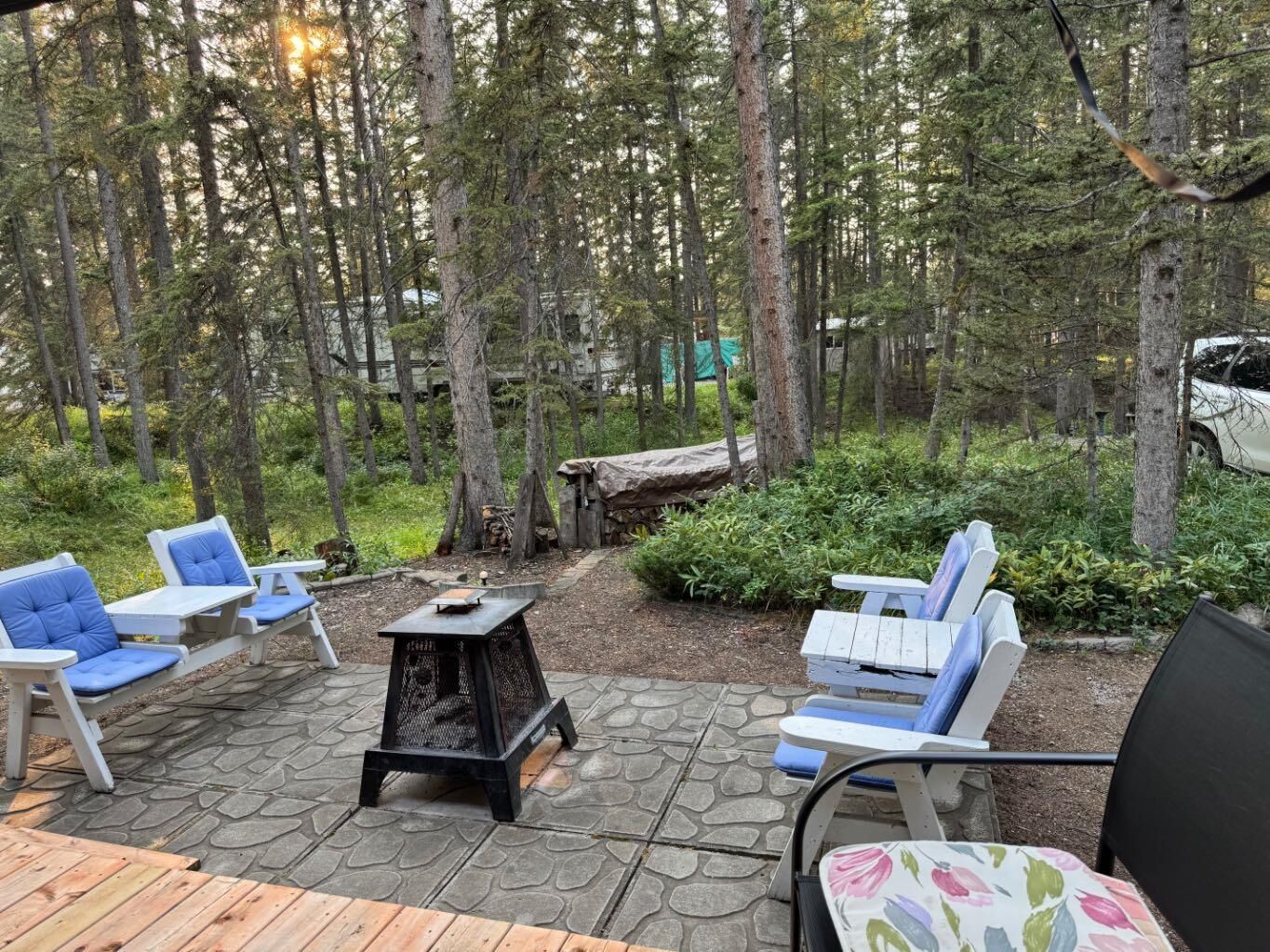 Property Photo:  6 Timber Drive  AB T0M 1X0 