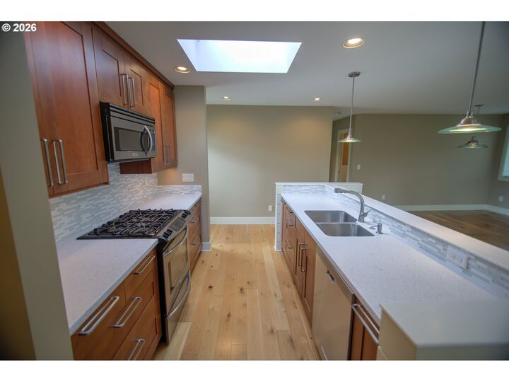 Property Photo:  12980 NW Westlawn Ter  OR 97229 