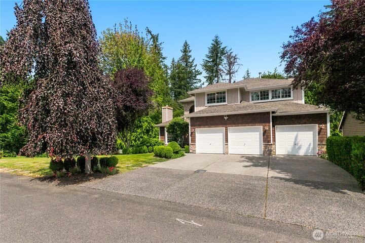 Property Photo: 11215 29th Street SE WA 98258