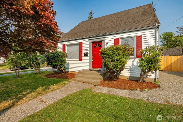 Property Photo: 2308 Cherry Street WA 98225