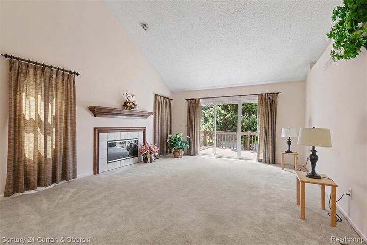 Property Photo: 1 Cornell Court MI 48124