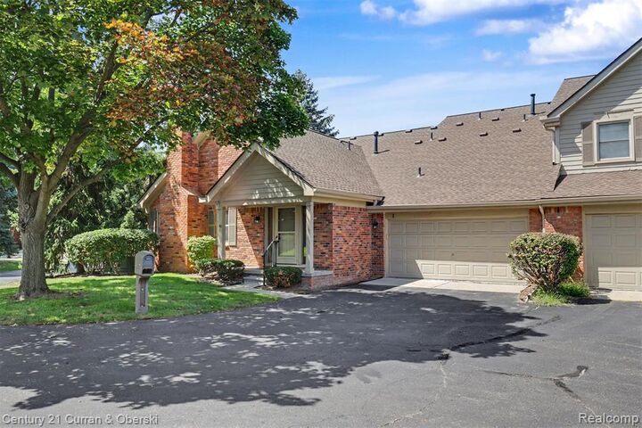 Property Photo: 1 Cornell Court MI 48124