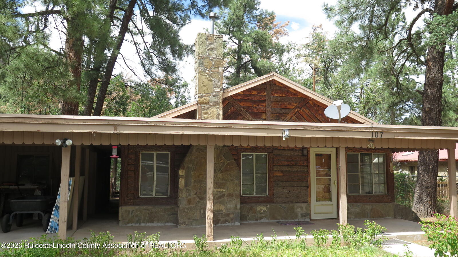 Property Photo:  107 Reese Drive  NM 88345 