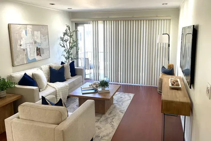 Property Photo:  1600 Ardmore 229  CA 90254 
