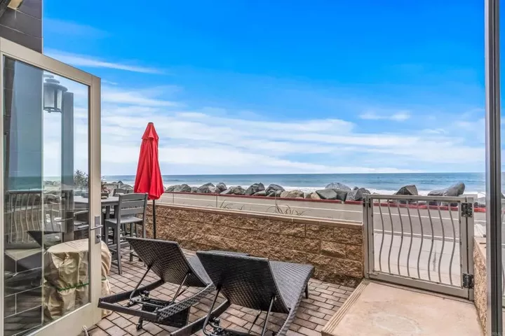 Property Photo:  700 S The Strand 102  CA 92054 