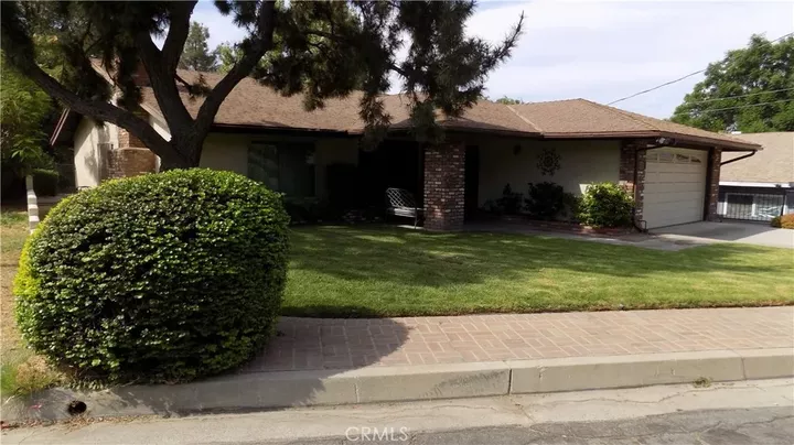 Property Photo:  1733 Bonita Vista  CA 92404 