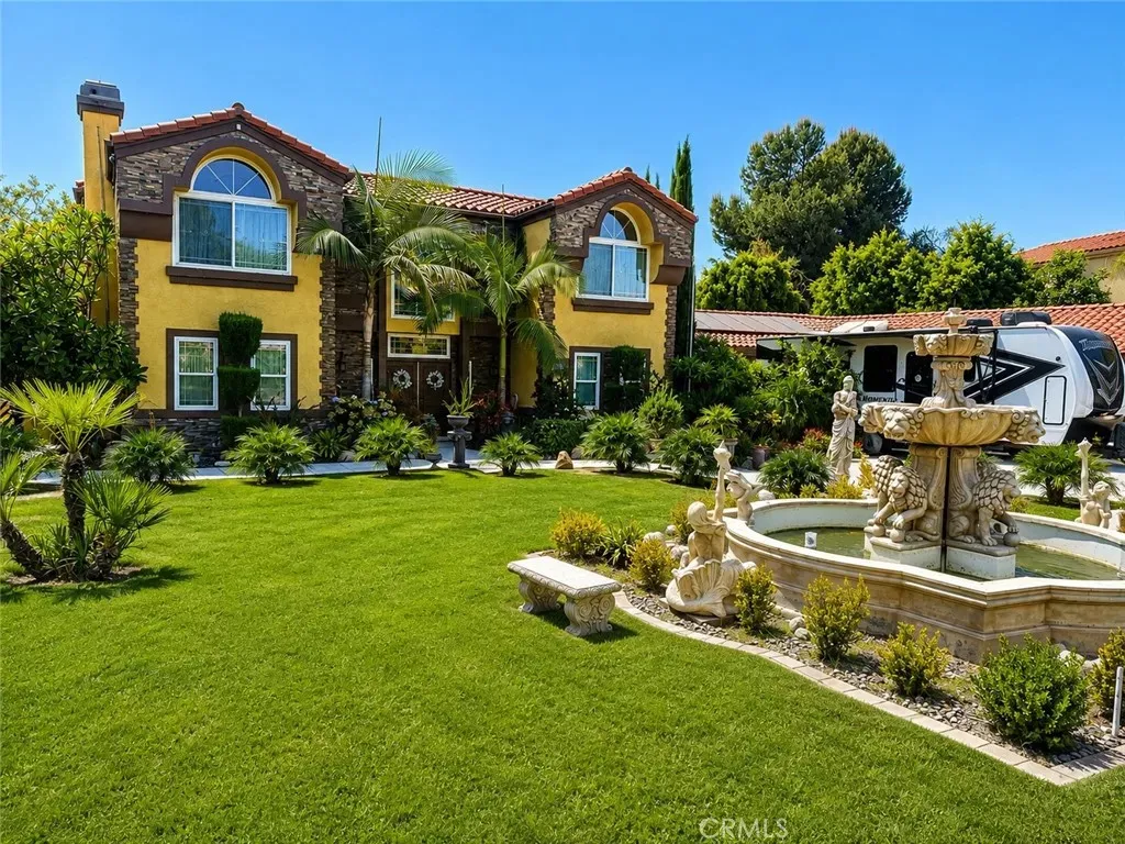 Property Photo:  16083 Regency Ranch  CA 92504 