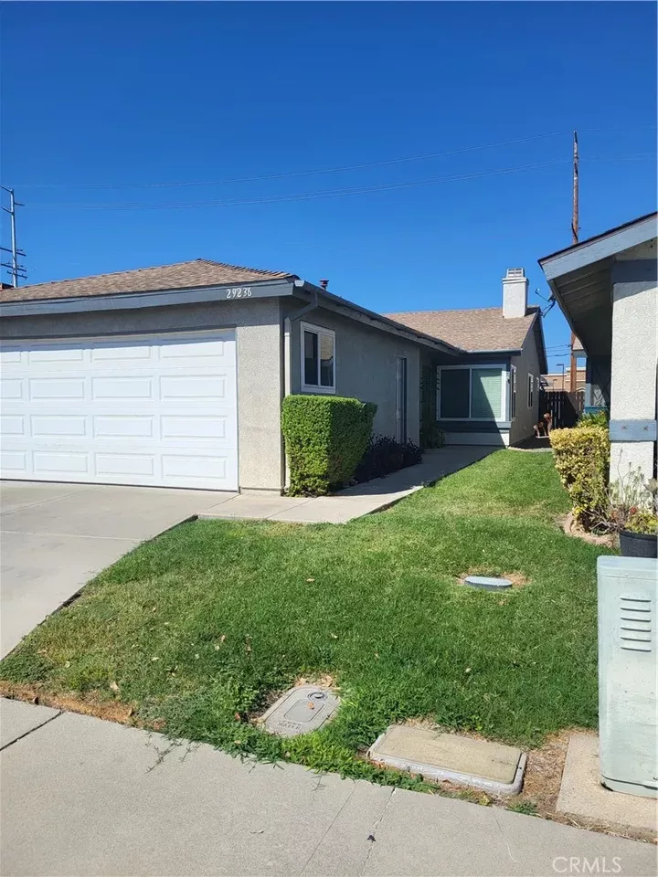 Property Photo: 29236 Murrieta CA 92586