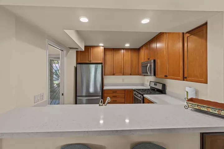 Property Photo:  1865 N Via Miraleste 1814  CA 92262 