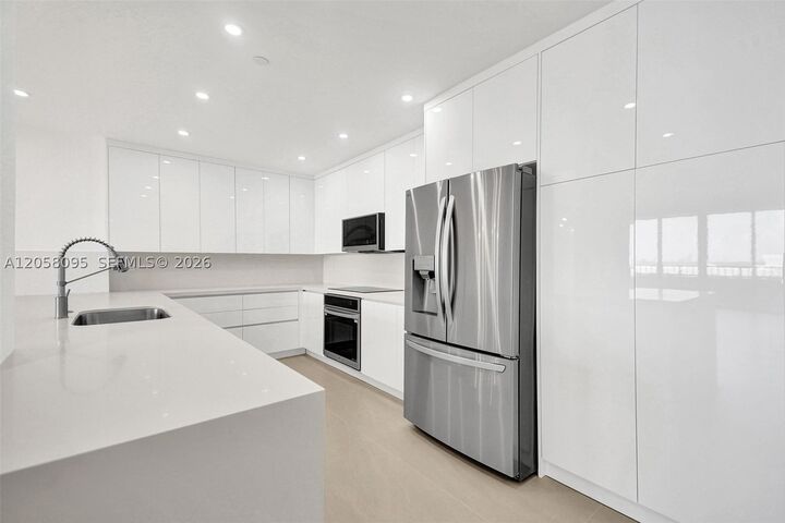Property Photo:  251 Crandon Blvd 1233  FL 33149 