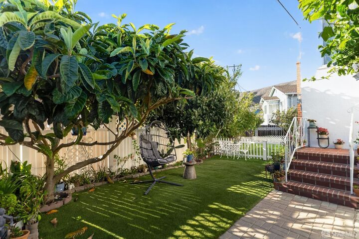 Property Photo:  326 Armour Avenue  CA 94080 