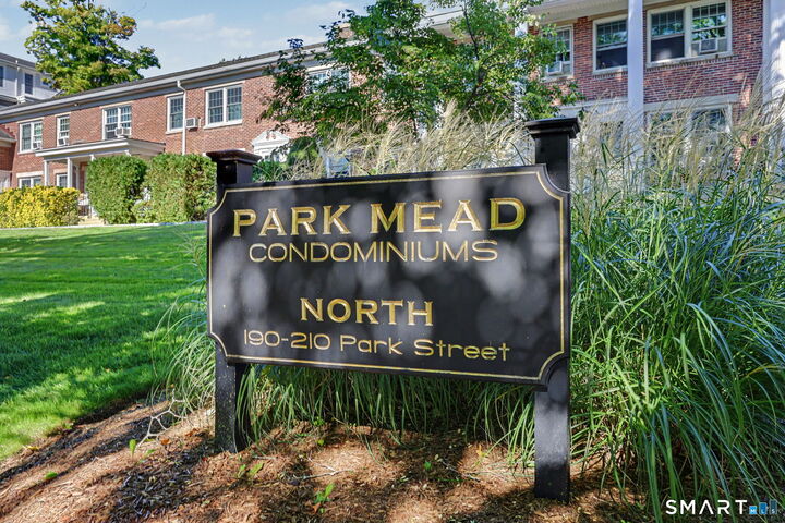 Property Photo:  196 Park Street 8  CT 06840 