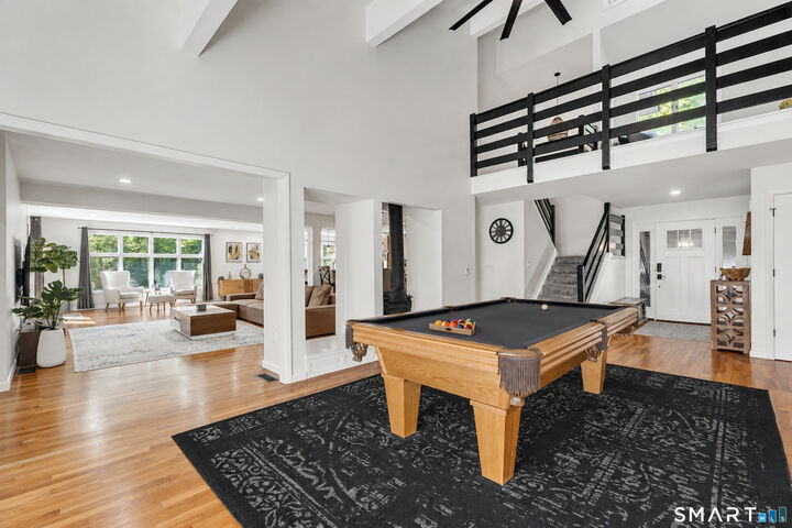 Property Photo:  23 Carriage Drive  CT 06378 