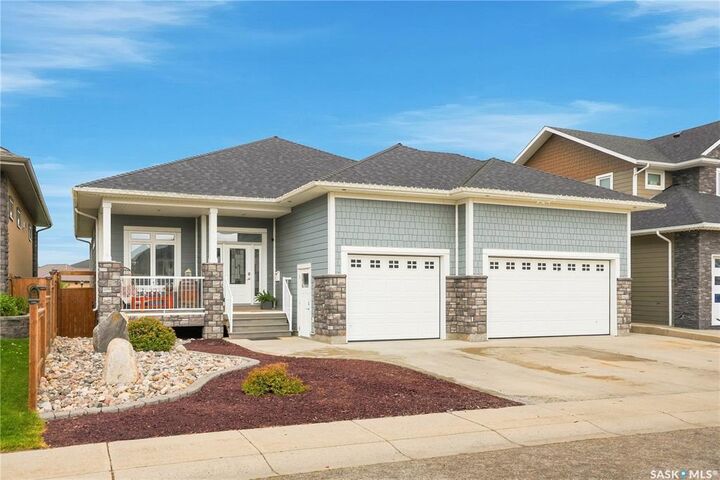 Property Photo: 544 Redwood Crescent SK S0K 4S2