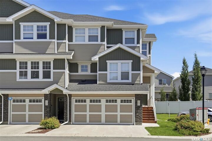 1220 Pringle Way 231 — photo 1