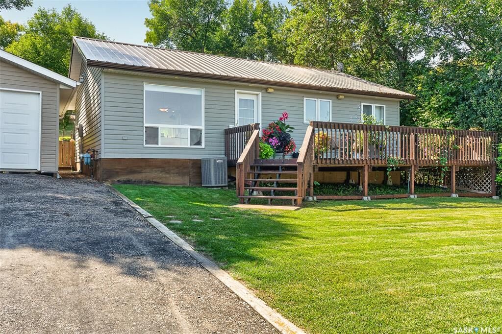 Property Photo:  503 Tatanka Drive  SK S0H 4C0 