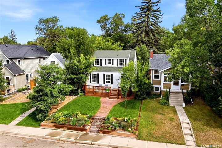 2918 19th Avenue — photo 1