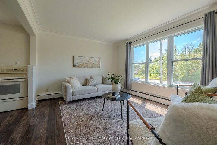 Property Photo: 918 Copeland Street ON P1B 3E4