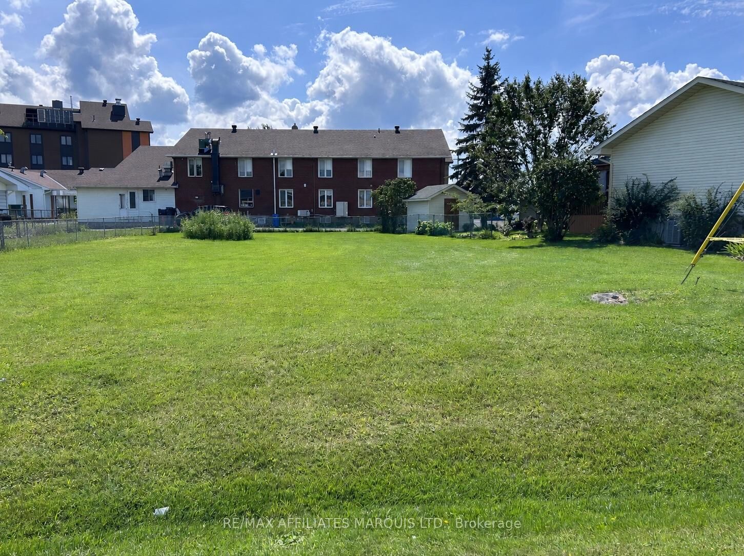 Property Photo:  94 Simcoe Street  ON K0C 1P0 