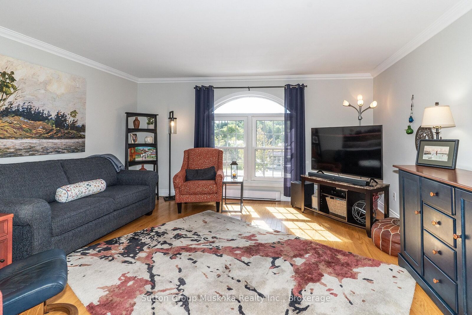 Property Photo:  44 King William Street 4  ON P1H 1G3 