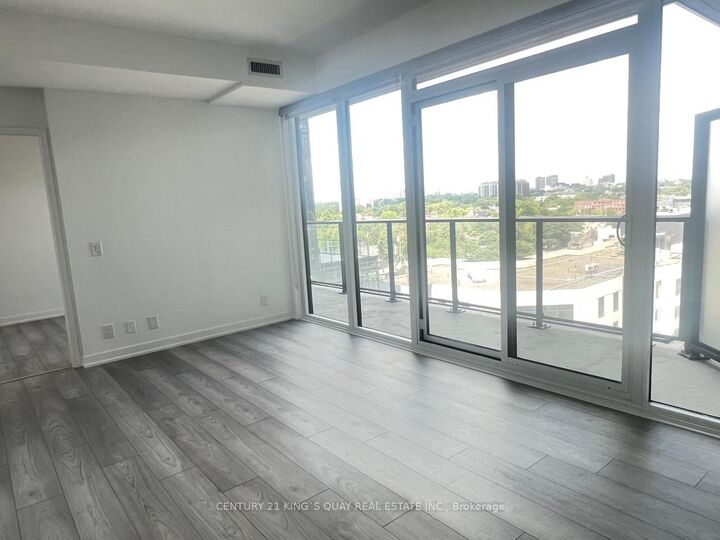 Property Photo: 285 Dufferin Street 903 ON M6K 0J2