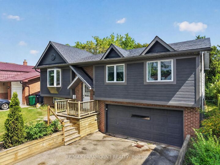 Property Photo:  226 Rutherford Road N  ON L6V 2X8 