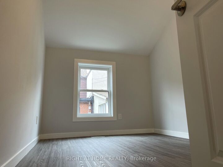 Property Photo:  980 Ossington Avenue Laneway Suite  ON M6G 3V7 