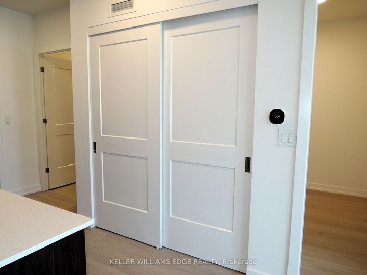 Property Photo: 2501 Saw Whet Boulevard 643 ON L6M 5N2
