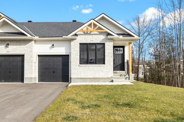 Property Photo: 1026 St. John Street ON K0G 1N0