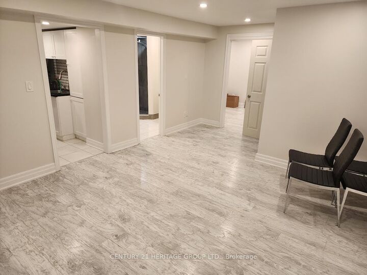 Property Photo:  490 Cody Crescent Bsmt  ON L3Y 8W7 