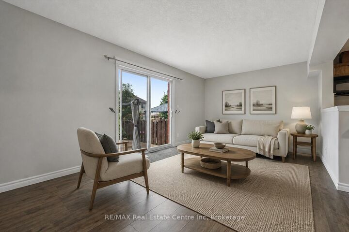 Property Photo:  53 Washburn Drive  ON N1E 0B2 