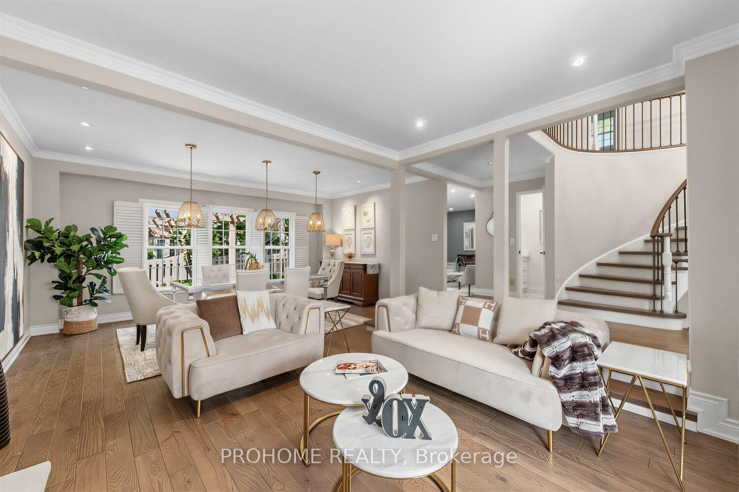 Property Photo: 43 Rosemead Close ON L3R 3Z4