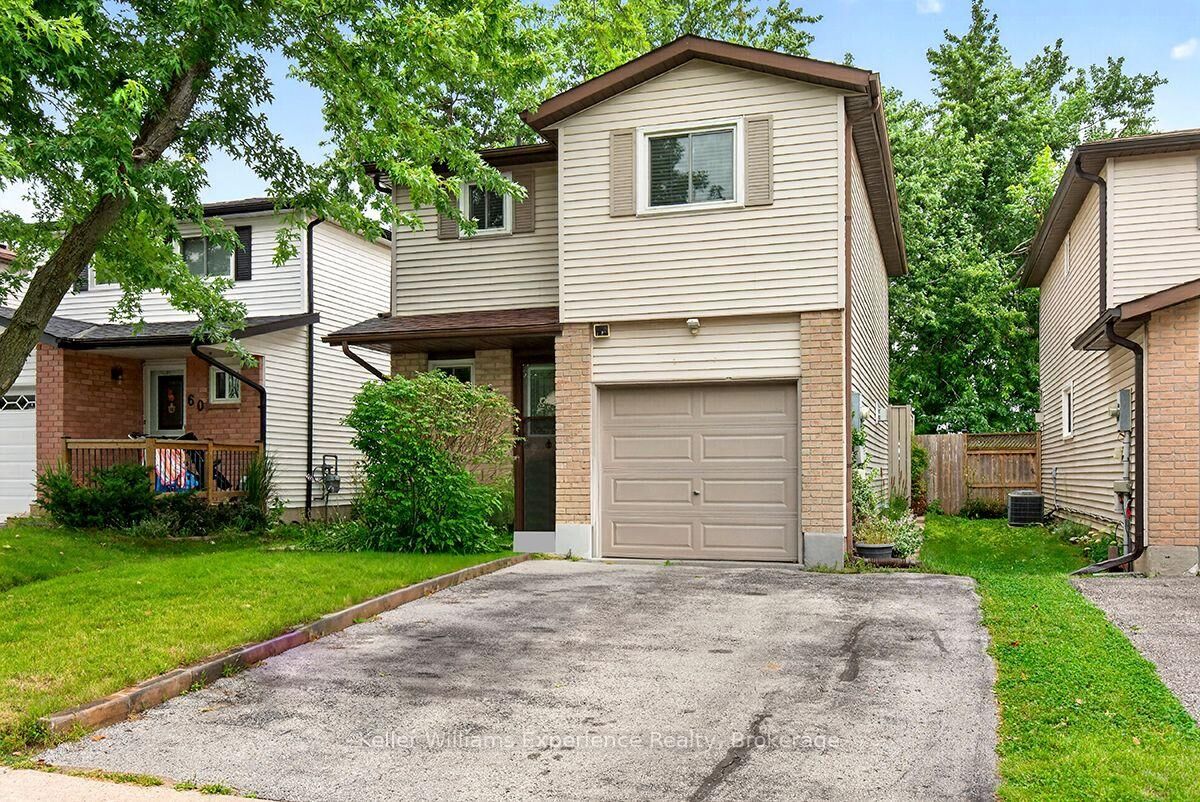 Photo de la propriété: 58 Maitland Drive ON L4M 5V7