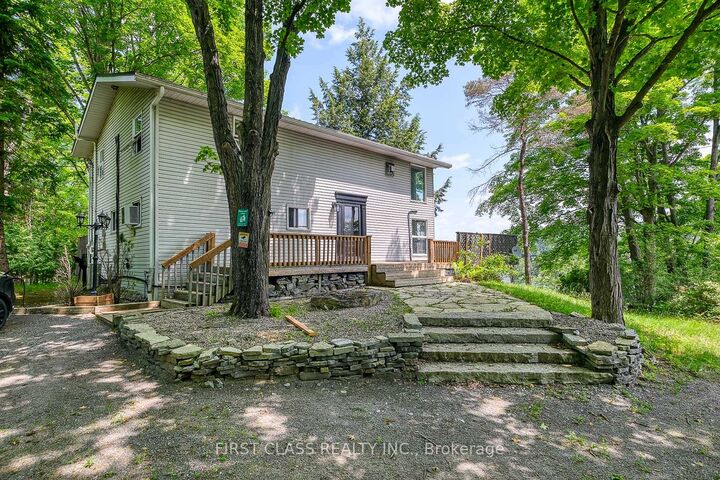 Property Photo:  312A Henry Lane  ON K0H 1T0 