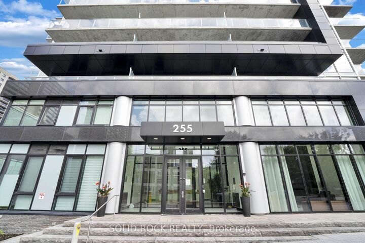 Property Photo:  255 Bay Street 309  ON K1R 0C5 