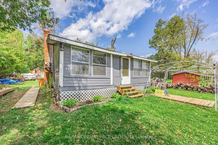 Property Photo:  1947 Woods Bay Road  ON L3V 6H3 