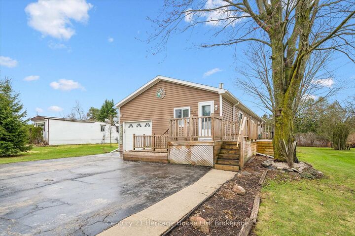 Property Photo:  25 Fourth Avenue  ON N0G 2K0 